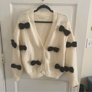 dreamers by debut cream black bow cardigan size l large